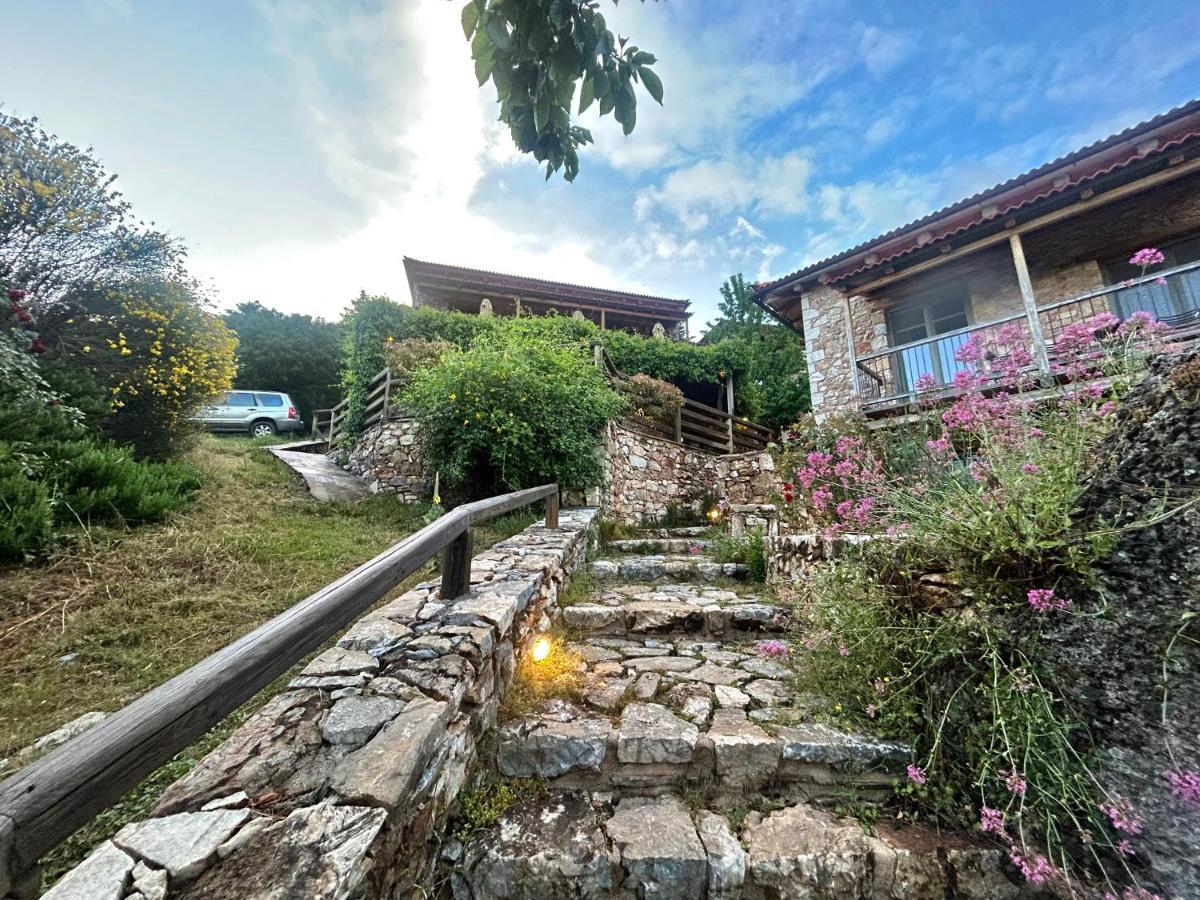 Pritanio Hotel Polidhroson Bagian luar foto